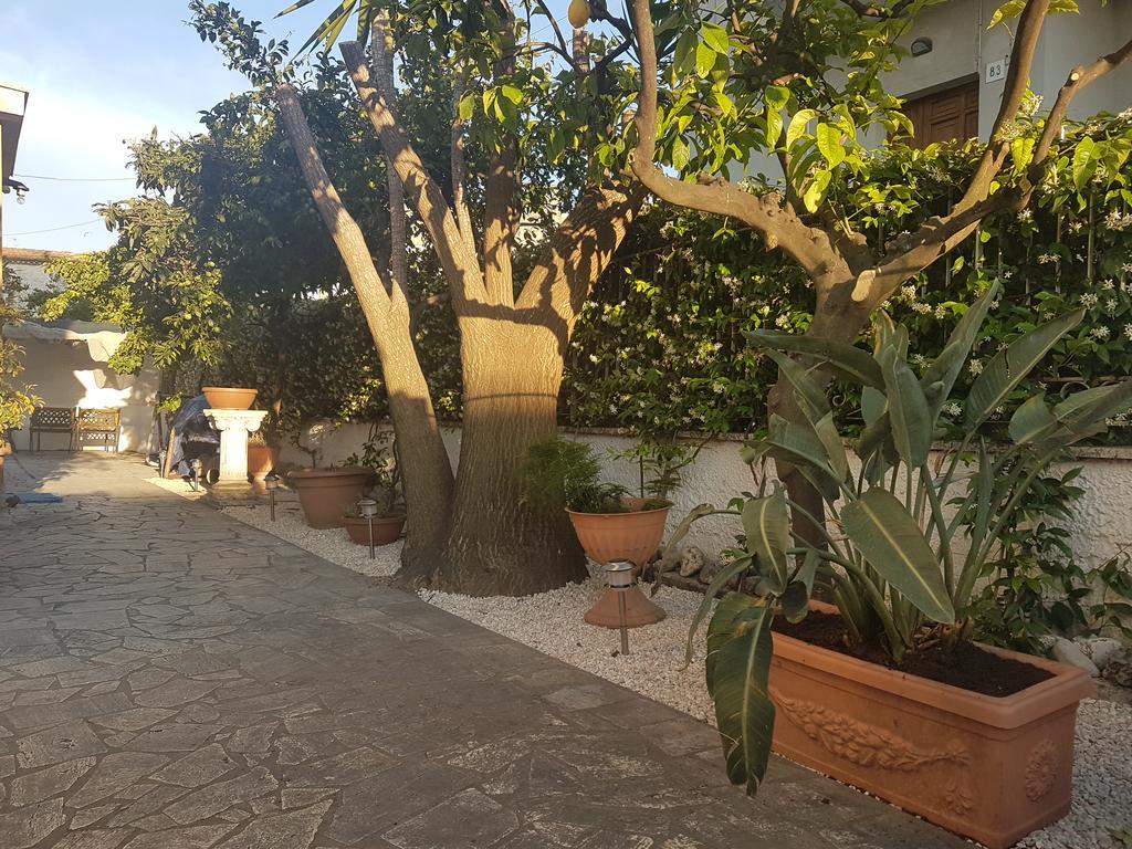 Beckye Apartamento Terracina Exterior foto